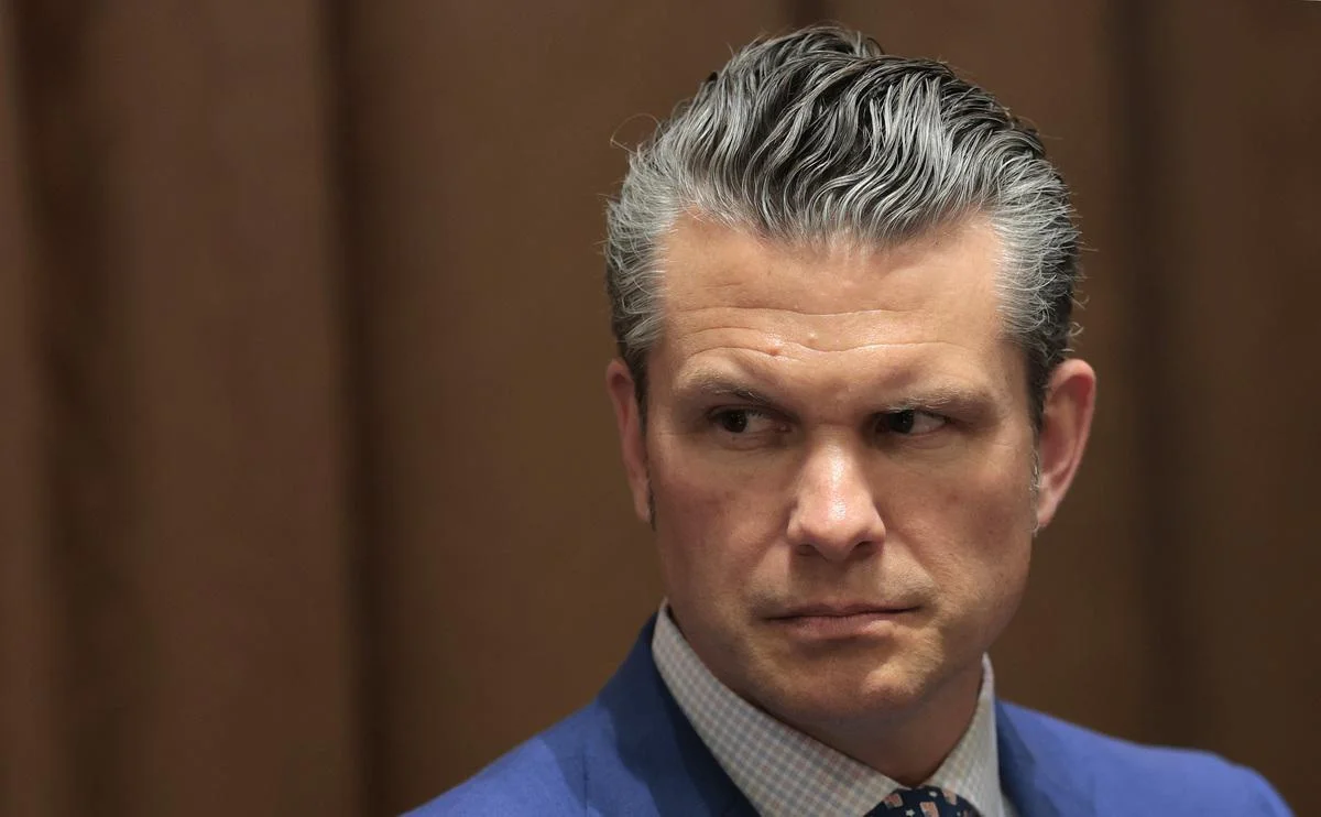 Демократы готовят импичмент главе Пентагона Хегсету по шести статьям