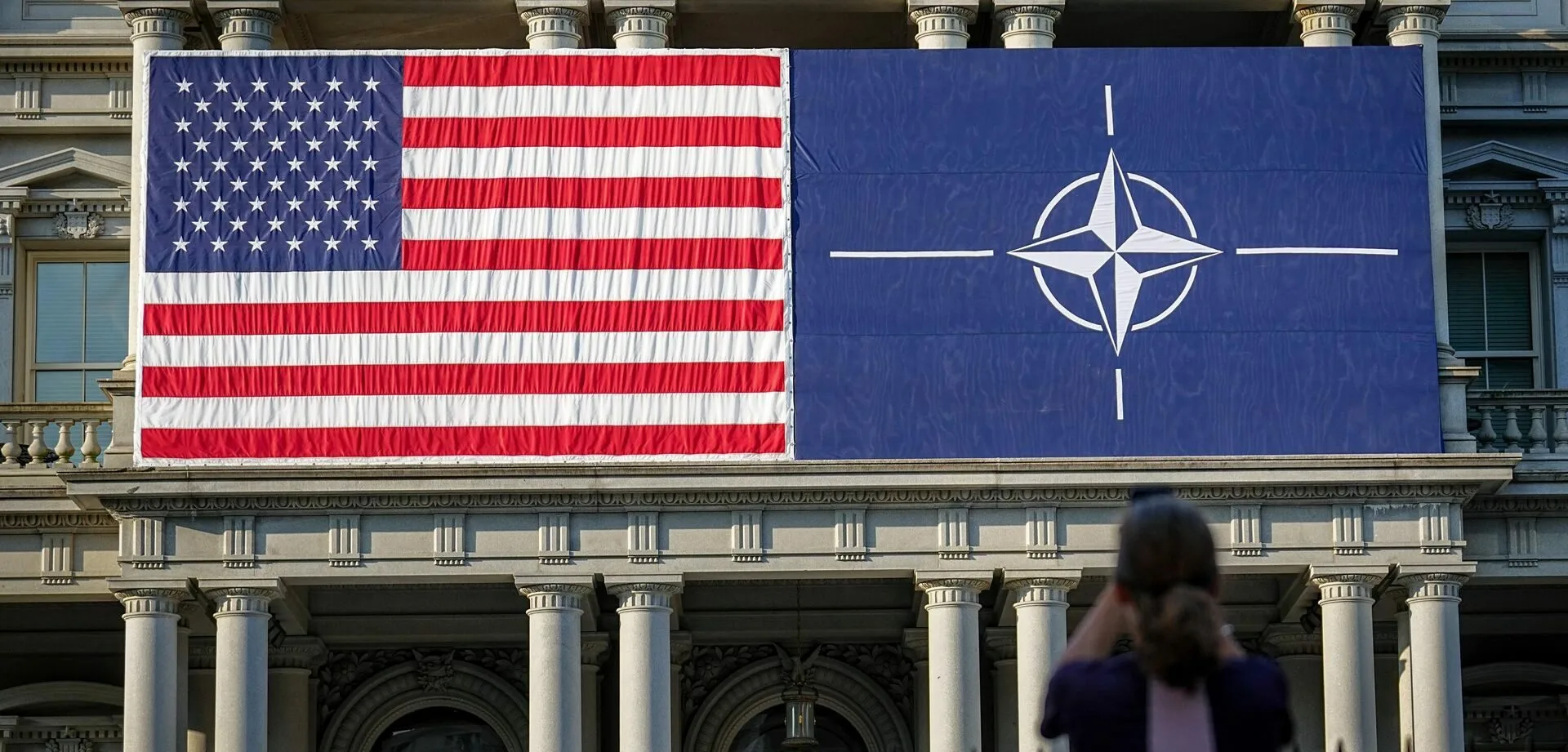 Европа готовится заменить США Британией в случае выхода Штатов из НАТО