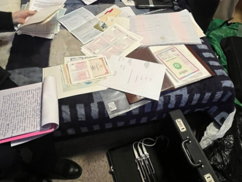 Миллиардная империя фальшивок: Полиция ликвидировала сеть подпольных типографий