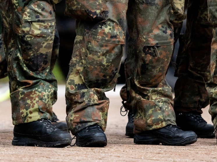 Гладков призвал жителей приграничья отказаться от камуфляжной одежды