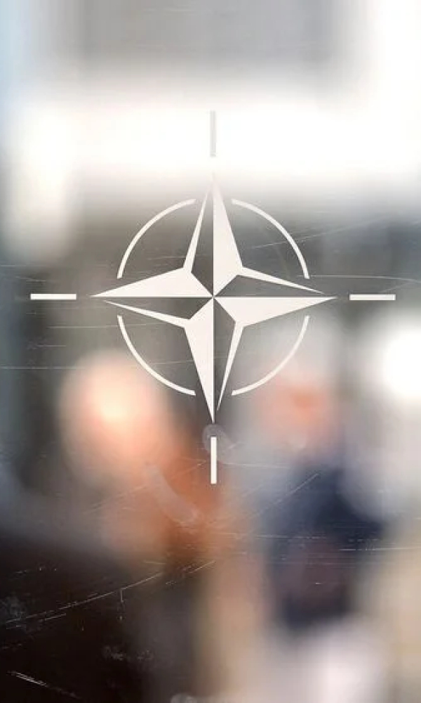 «НАТО не участвует в войне»: в альянсе заявили, что лишь следят за ситуацией вокруг Ирана