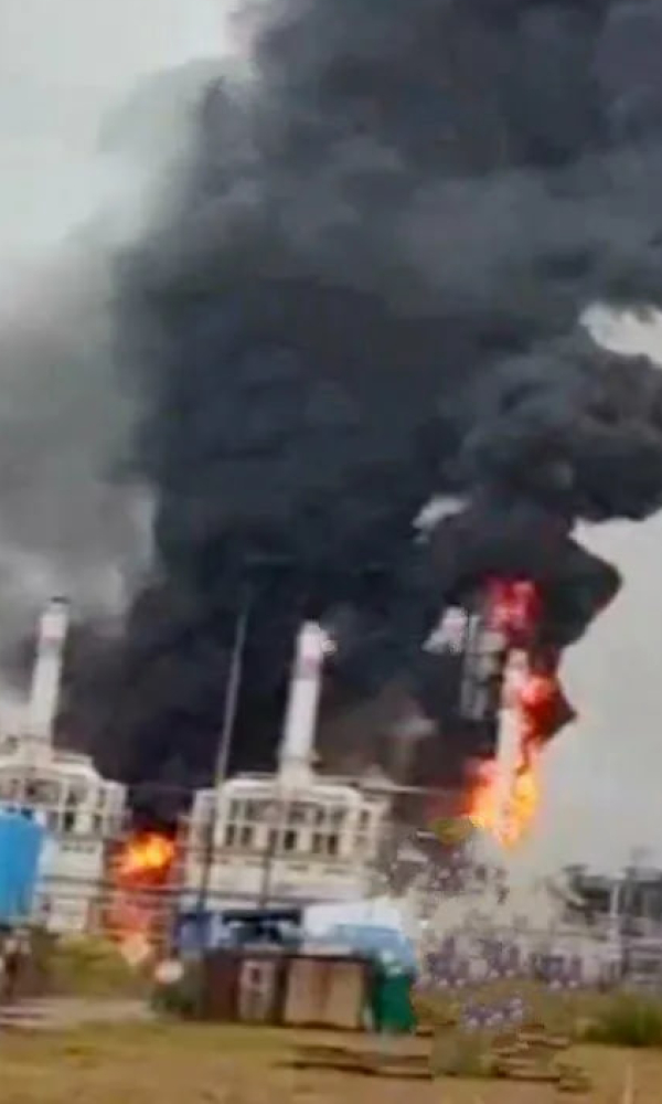 Усть-Луга под огнем: новые атаки дронов на нефтебазу