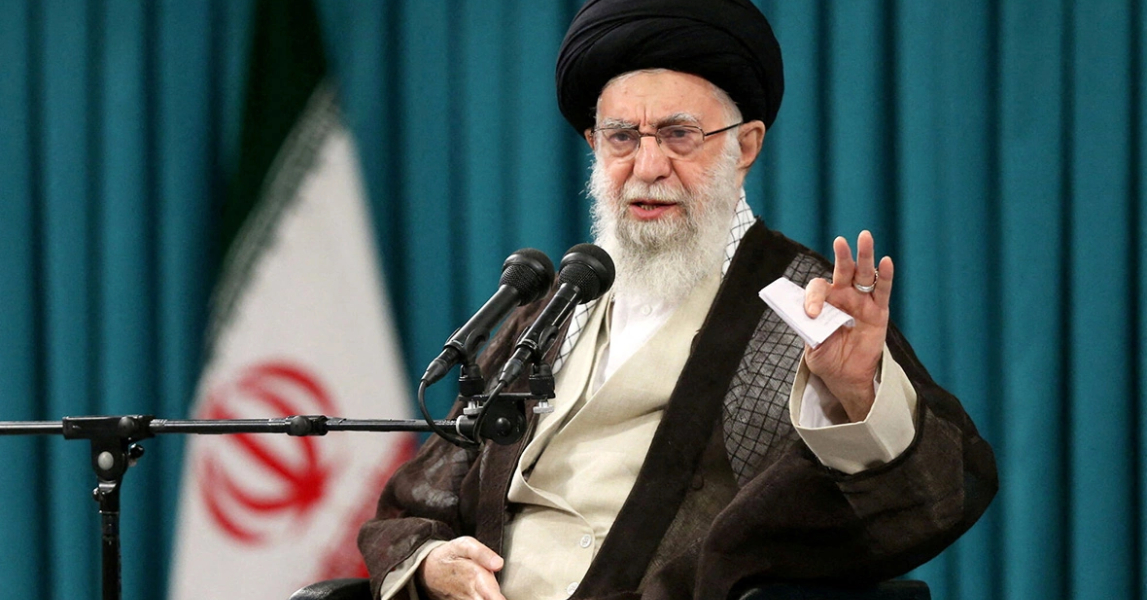 Иран объявил о «великой победе» над США 