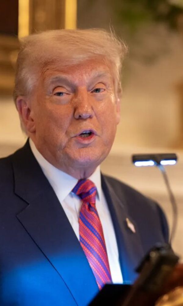 Трамп опроверг информацию о выплате Ирану 300 миллионов долларов