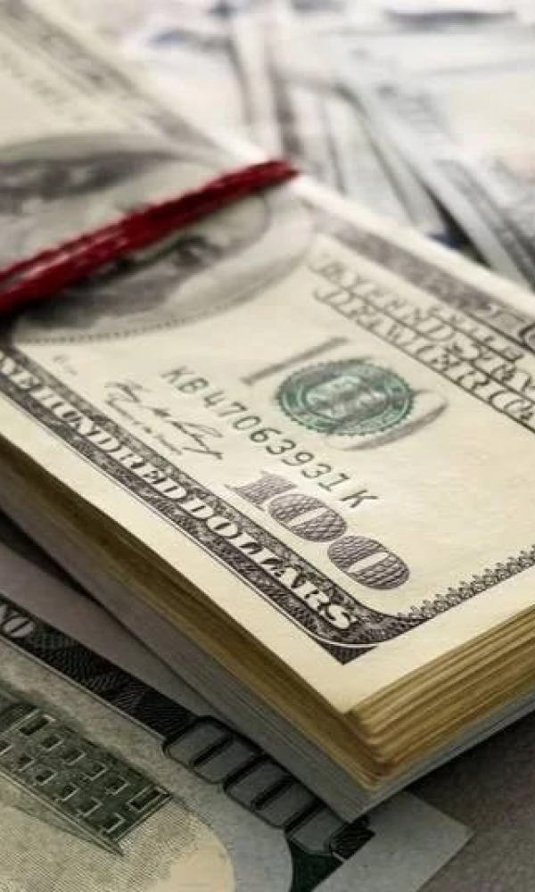 Внешний долг России снизился на рекордные $4,2 млрд за апрель